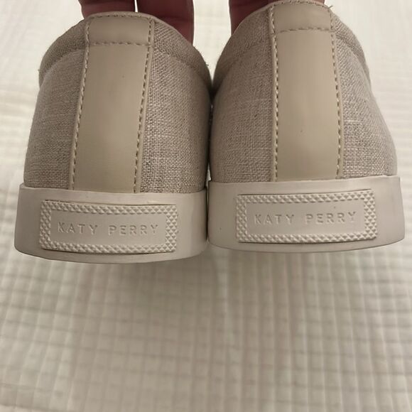 Katy Perry The Kerry Strawberry novelty canvas slip on sneakers tan NWOT msrp 89 - Picture 8 of 9